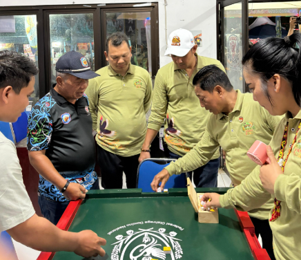 Heriyus Dukung Pengembangan Olahraga Domino di Murung Raya